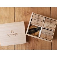 KUSU HANDMADE 桐箱入り エコブロック18個 カンフルオイル10ml付き