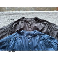 *sale40%off* prit サテンダブルストライプ スタンドカラーギャザーブラウス