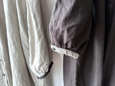 画像15: Luminaes ベルギーリネンキャンバス チビ襟バイカラーギャザーOP