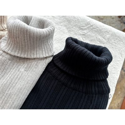 画像4: NARU 綿コーマ ランダムリブ タートルネック【1枚までクリックポスト可】