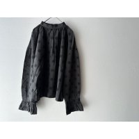 Veritecoeur ギャザーブラウス ( ドット )