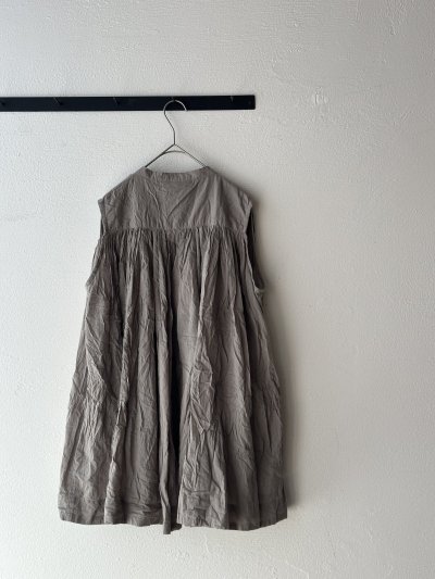 画像10: Veritecoeur スリーブレスギャザーブラウス  ( short )