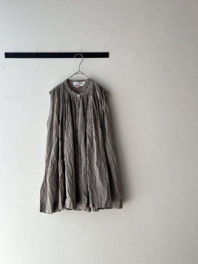 画像8: Veritecoeur スリーブレスギャザーブラウス  ( short )