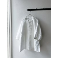 grin 染めブロード フリル６分袖シャツ