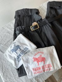 NATURAL LAUNDRY  シャンカール ファームプリント半袖Tシャツ