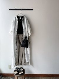 [black , gray /予約7月下旬再入荷] Luminaes 手染めリネン ７分袖ワイドシャツワンピース