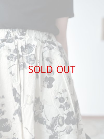 画像3: prit タイプライターフラワープリント タックスカート