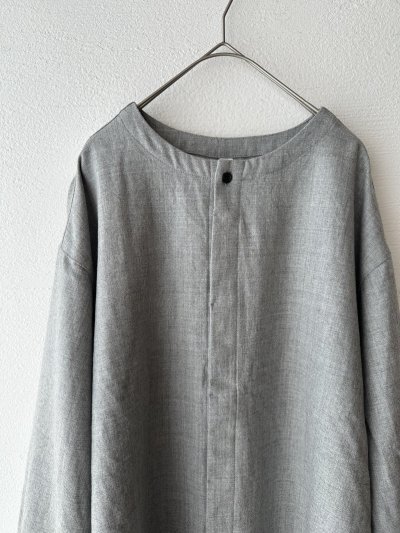 画像4: prit 2/48ウール綾織 ノーカラーブラウス