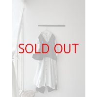 prit フレンチリネン ドビークロス Vネックプルオーバーベスト