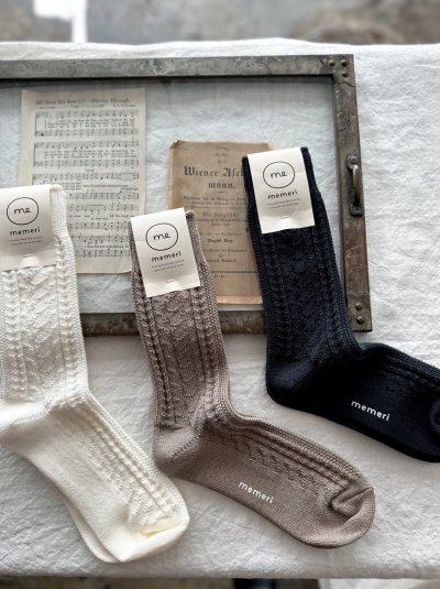 画像1: memeri ウールコットンケーブルソックス【1足までクリックポスト可】