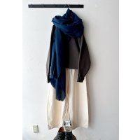 prit バックサテン 裾ダーツベイカーパンツ