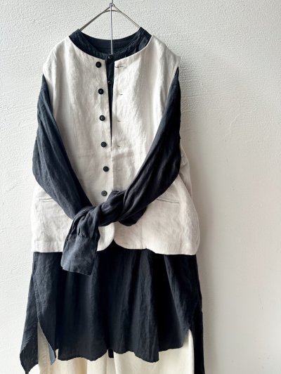 画像2: Luminaes 起毛リネン クルーベスト