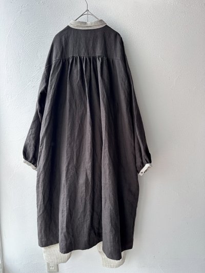 画像4: Luminaes ベルギーリネンキャンバス チビ襟バイカラーギャザーOP