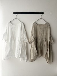 Véritécoeur リネンギャザープルオーバー