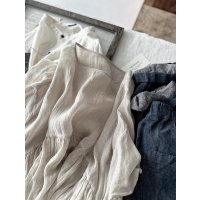 Véritécoeur リネンギャザープルオーバー