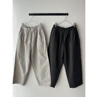 prit コットンリネンウェザー近江晒加工 タックバギーパンツ