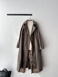 Veritecoeur ダブルボタンコート