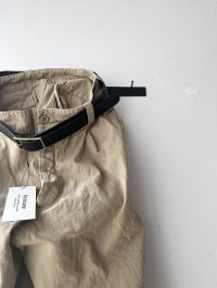 Véritécoeur ワンタックチノパン