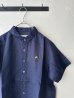画像4: NATURAL LAUNDRY 60フレンチリネン レモン刺繍シャツ (4)