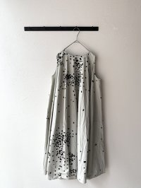 Veritecoeur ペイント柄サークルワンピース