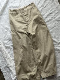 Véritécoeur イージーチノパンツ