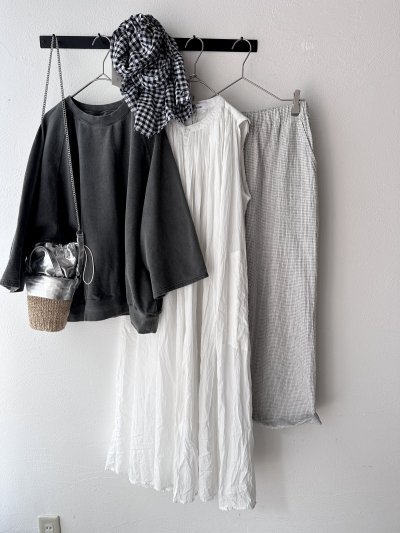 画像10: Véritécoeur Pigment dyeing ミニ裏毛プルオーバー