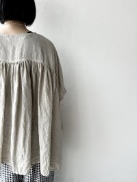 Luminaes 手染めリネン 後ろギャザープルオーバー