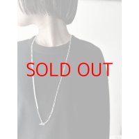 Luminaes_accessory ミルクガラスのメタルネックレス