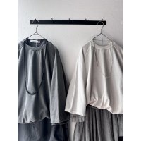 Véritécoeur Pigment dyeing ミニ裏毛プルオーバー