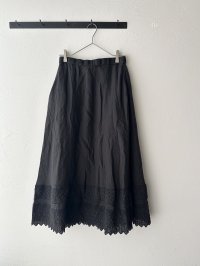 ROBE de PEAU Swirling skirt