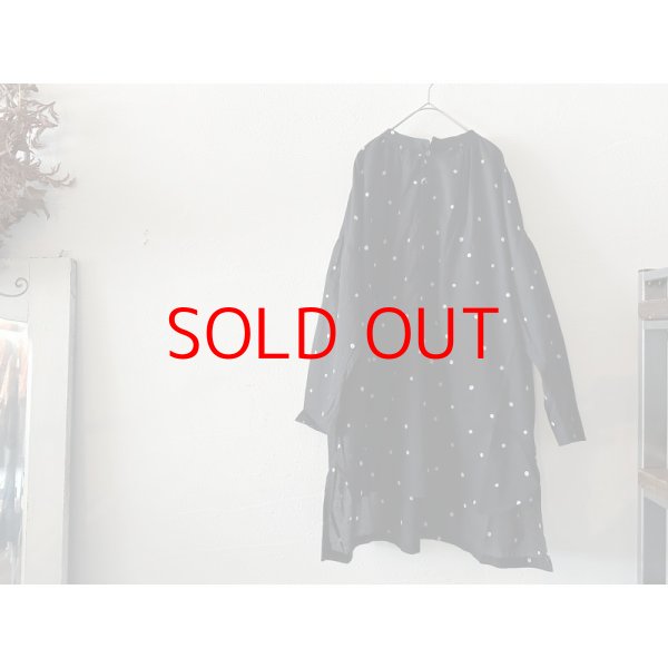 画像4: prit 40/1綿麻平織ドットプリント スタンドカラーギャザースモック (4)