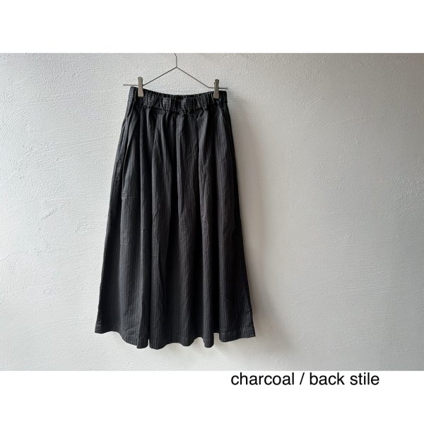 画像9: prit サテンダブルストライプ タックスカート【レターパックプラス（600円）発送可能】 (9)