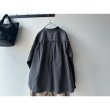 画像6: *sale40%off* prit サテンダブルストライプ スタンドカラーギャザーブラウス (6)