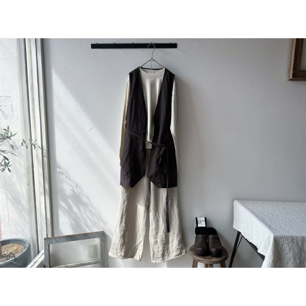 画像11: Luminaes コルトレイクリネン ストリングロングベスト (11)