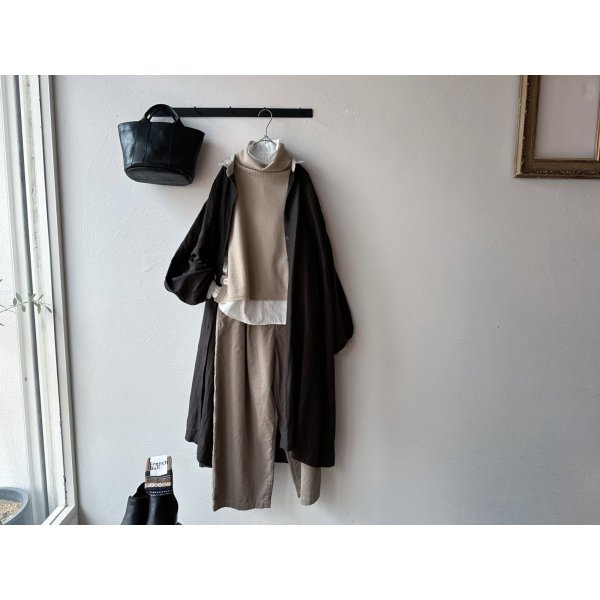 画像7: Luminaes ベルギーリネンキャンバス チビ襟バイカラーギャザーOP (7)