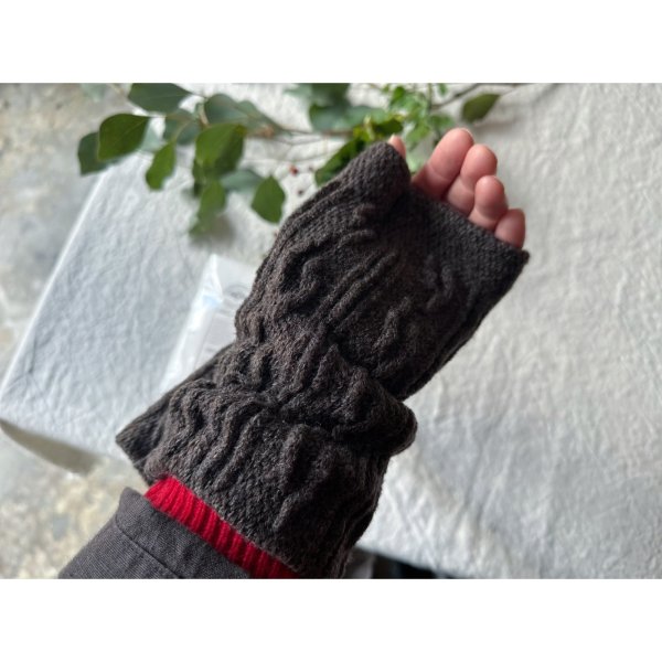 画像6: NISHIGUCHI KUTSUSHITA ウール縄柄ハンドウォーマー (6)