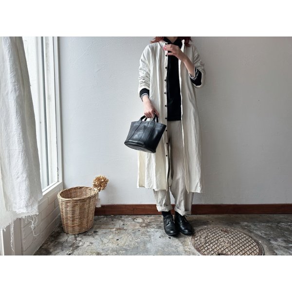 画像2: Luminaes 60コルトレイクリネン シャツワンピース (2)