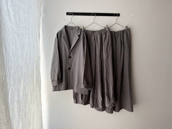 画像20: Luminaes コルトレイクリネン ロングジャケット (20)