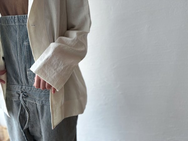 画像2: Luminaes コルトレイクリネン ロングジャケット (2)