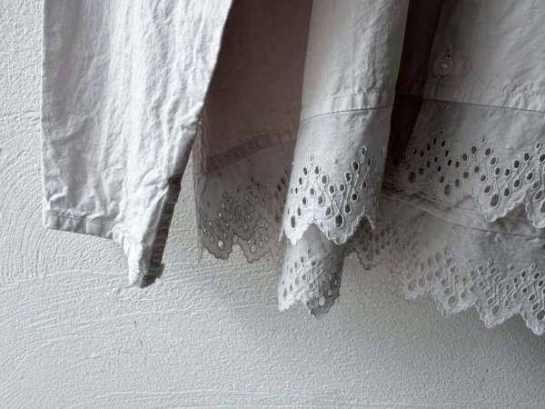 画像14: grin 綿麻ダンプテールレースシャツ【クリックポスト(185円)発送可能】 (14)