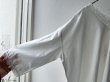 画像2: grin オーガニックアンド天竺 VレースTシャツ (2)