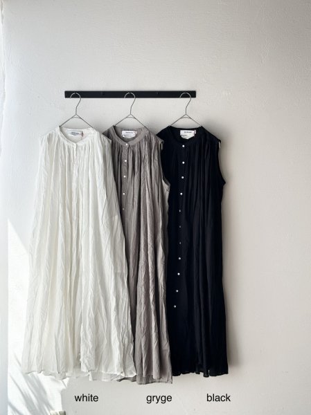 画像10: Veritecoeur スリーブレスギャザーブラウス  ( long ) (10)