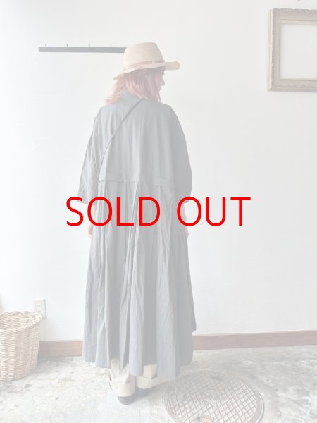 画像2: *sale40%off* Veritecoeur ボックスタック切替ワンピース (2)