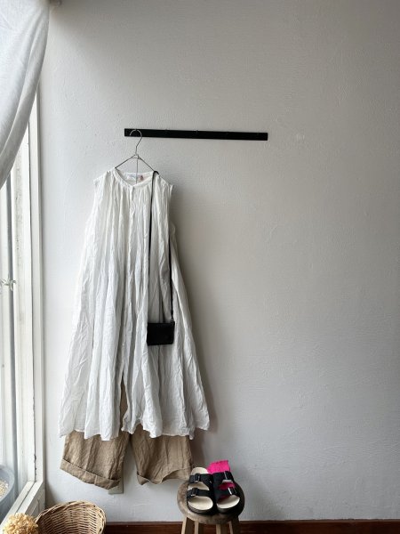 画像3: Veritecoeur スリーブレスギャザーブラウス  ( long ) (3)