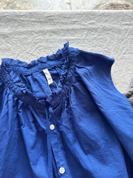 画像5: grin キャンブリックフリルノースリシャツ【クリックポスト（185円）発送可能】 (5)