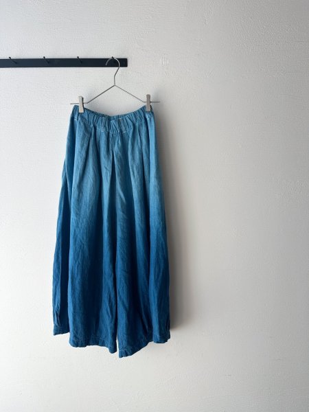 画像2:  Luminaes 藍染め キャステリンリネン タックボリュームPT (2)