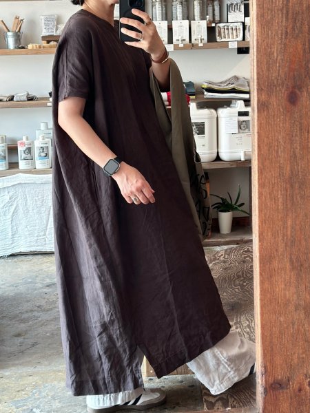 画像2: Luminaes コルトレイクリネン ワイドVワンピース (2)