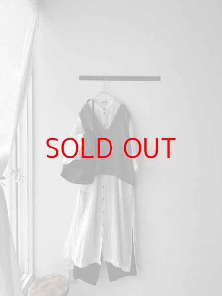 画像1: prit フレンチリネン ドビークロス Vネックプルオーバーベスト (1)