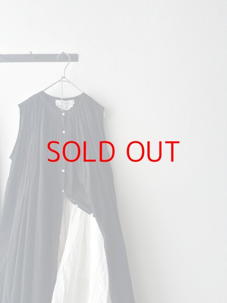 画像4: Veritecoeur スリーブレスギャザーブラウス  ( long ) (4)