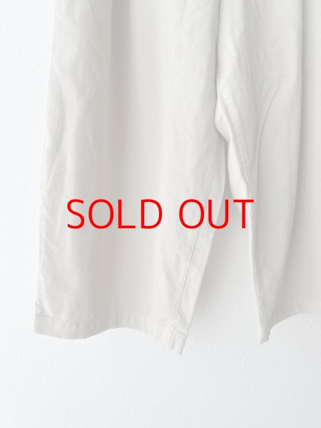 画像8: NATURALLAUNDRY 16Wコーデュロイ ワイドエッグパンツ (8)